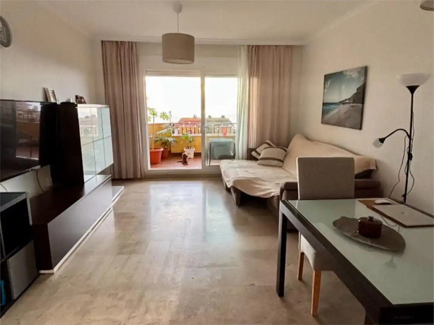 Sala d'estar de Apartament en venda en Santiago del Teide amb Aire condicionat i Balcó