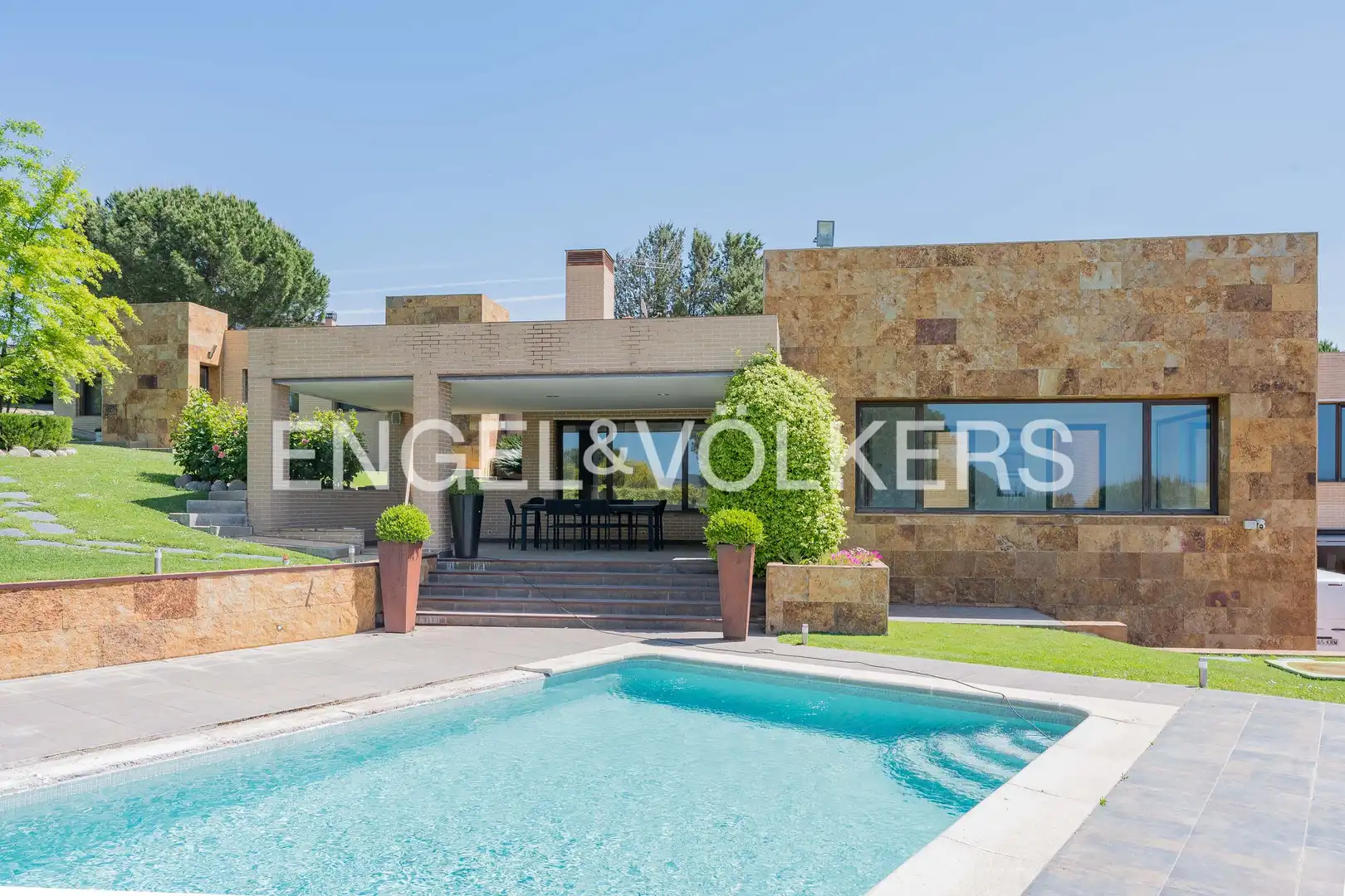 Vista exterior de Finca rústica de alquiler en Las Rozas de Madrid con Calefacción
