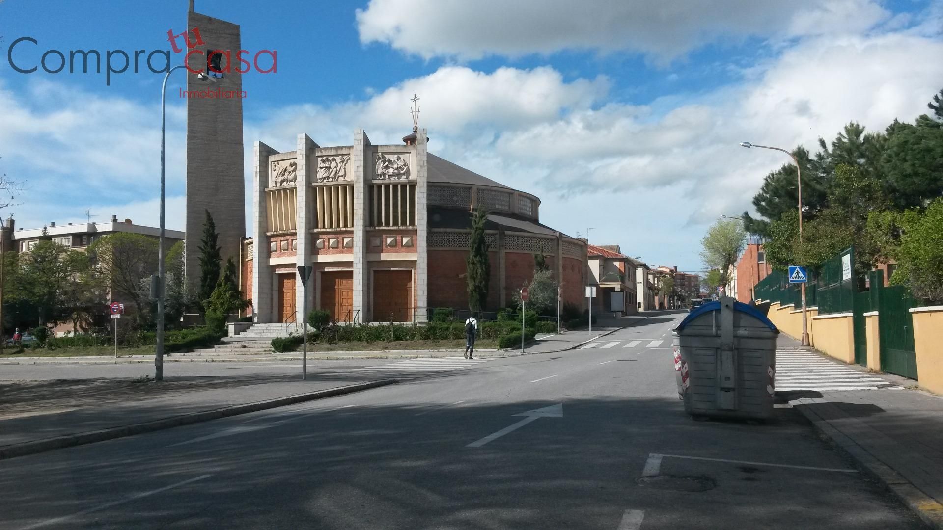 Exterior view of Premises for sale in Segovia Capital