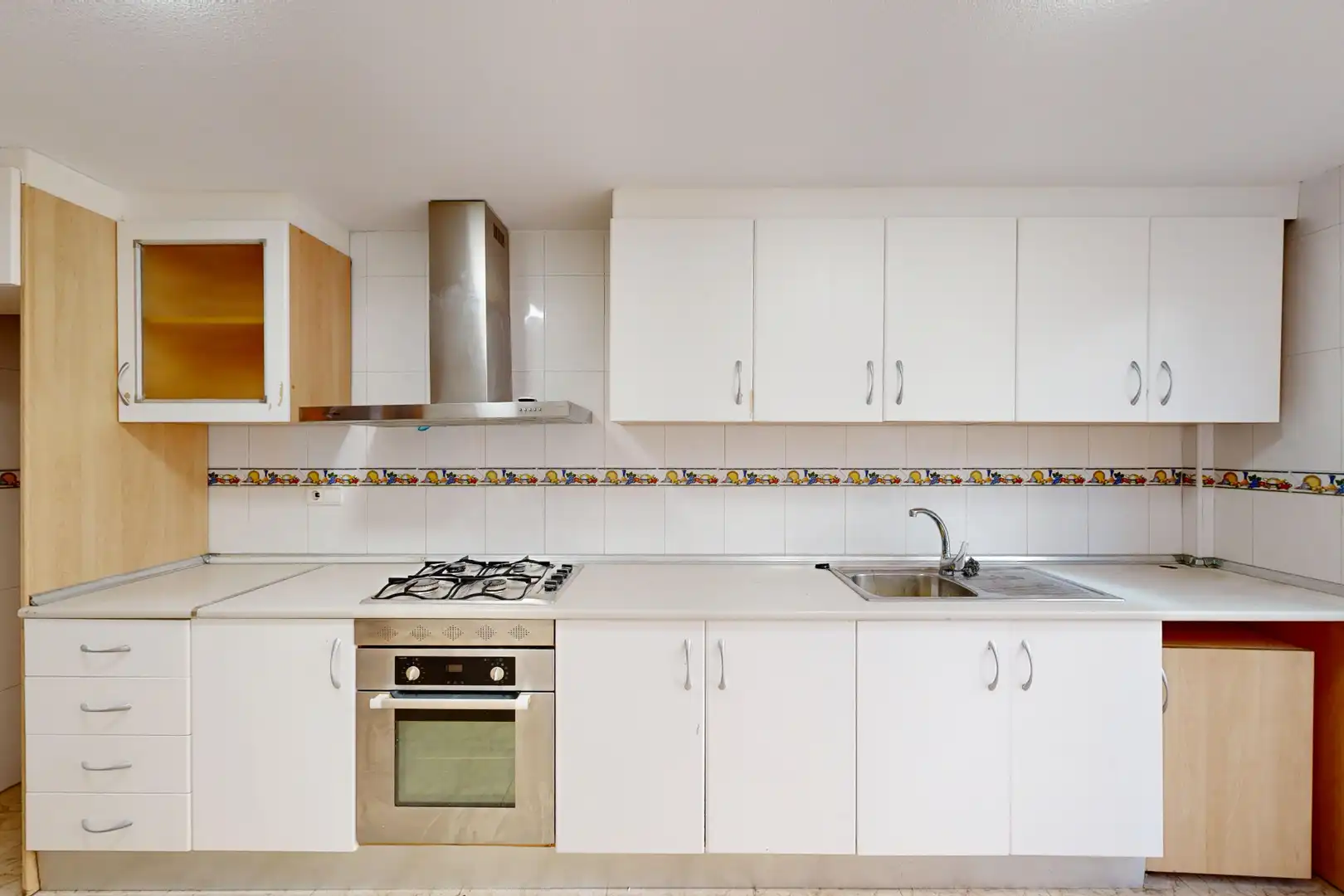 Cocina de Casa adosada en venta en Murcia con Aire acondicionado, Terraza y Trastero