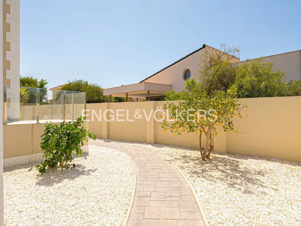 Casa con piscina en venta en Pueblo - Urbanizaciones, imagen 6