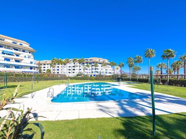 Apartament amb balcó en venda a San Luis de Sabinillas