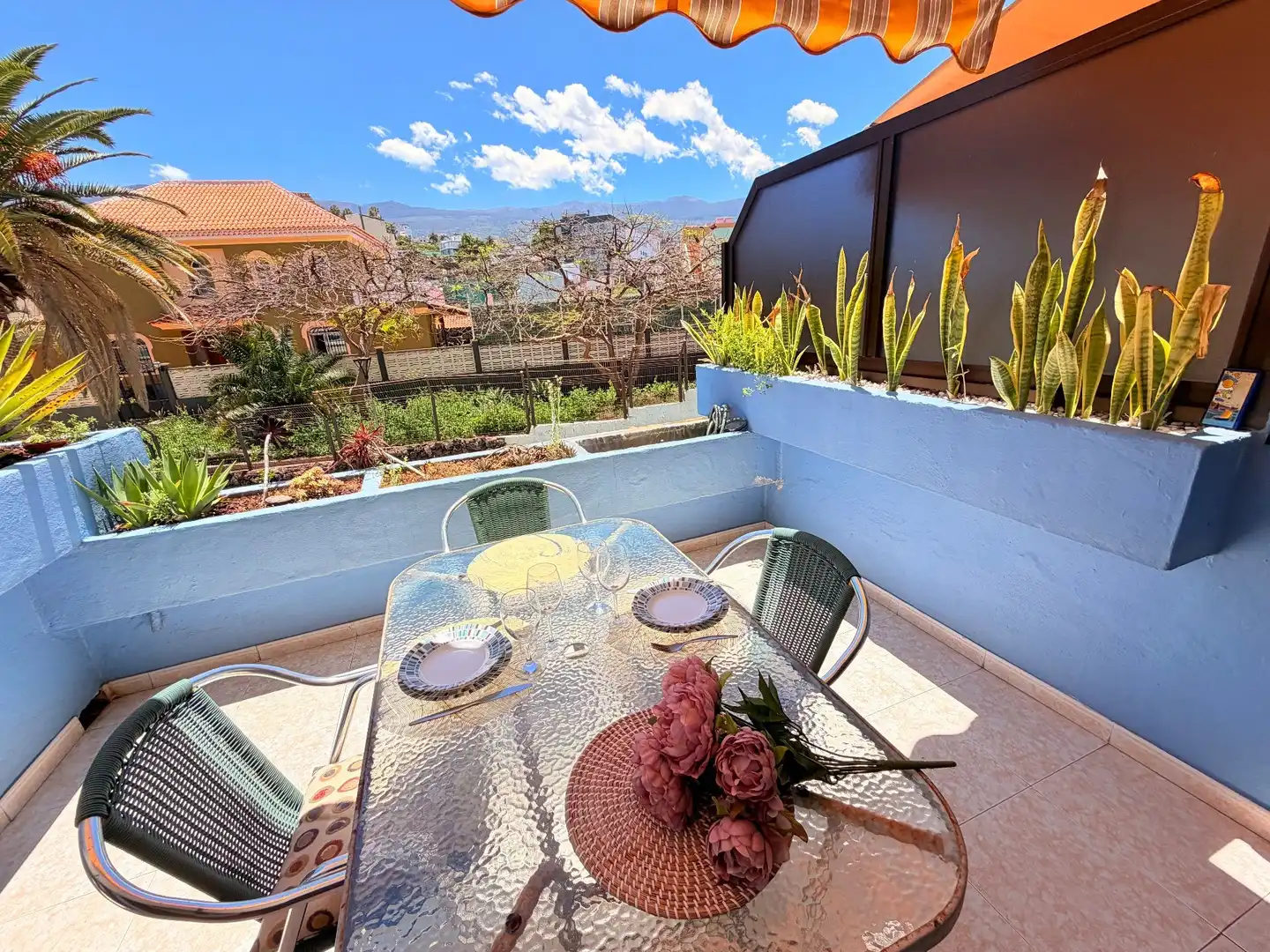 Terrassa de Apartament en venda en Puerto de la Cruz amb Terrassa, Moblat i Piscina comunitària