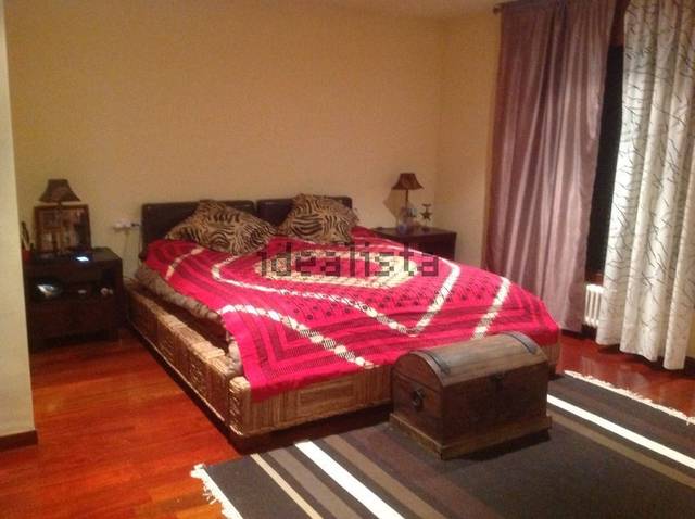 Casa-chalet en Venta en Rúa da Estación do Casal en Parroquias de Santiago