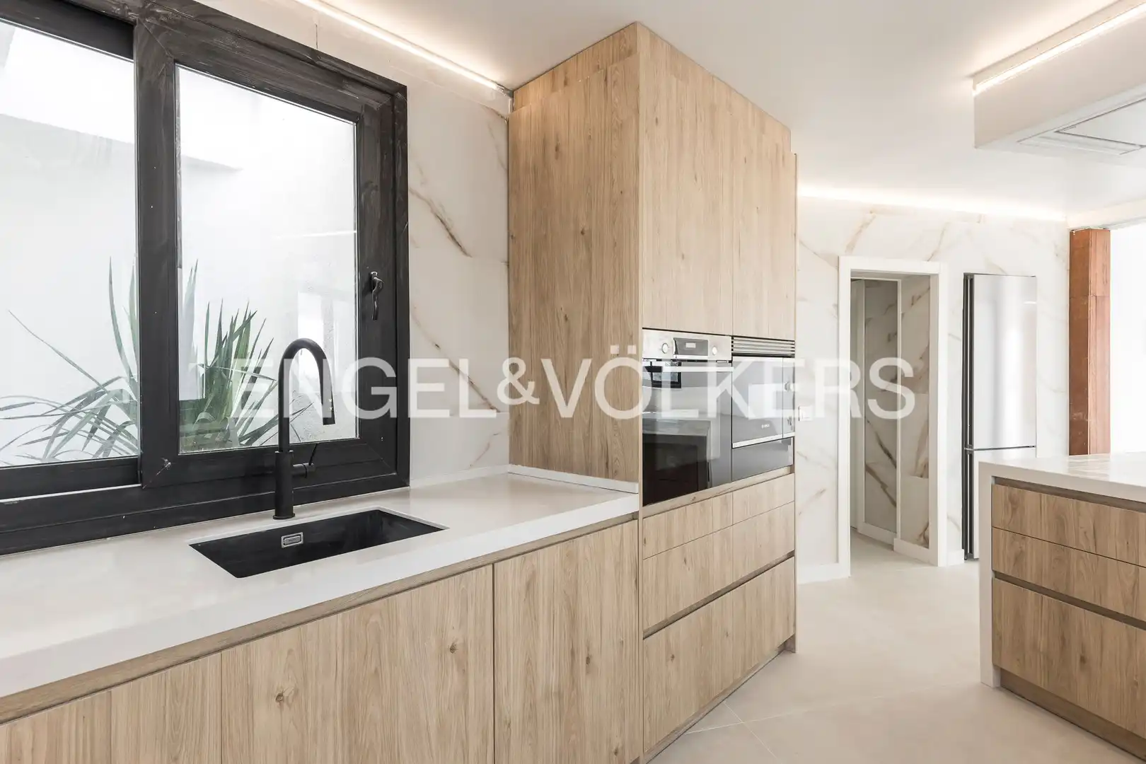 Kitchen of Houses for rent in Ciudalcampo  with Air Conditioner, Heating and Private garden