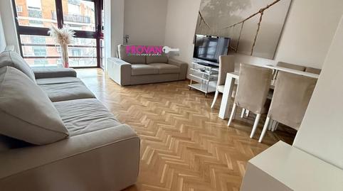 Foto 4 de Piso de alquiler en Colina, Madrid