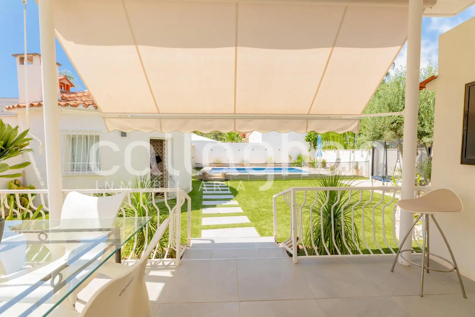 Terraza de Casa o chalet en venta en L'Eliana con Aire acondicionado, Calefacción y Piscina