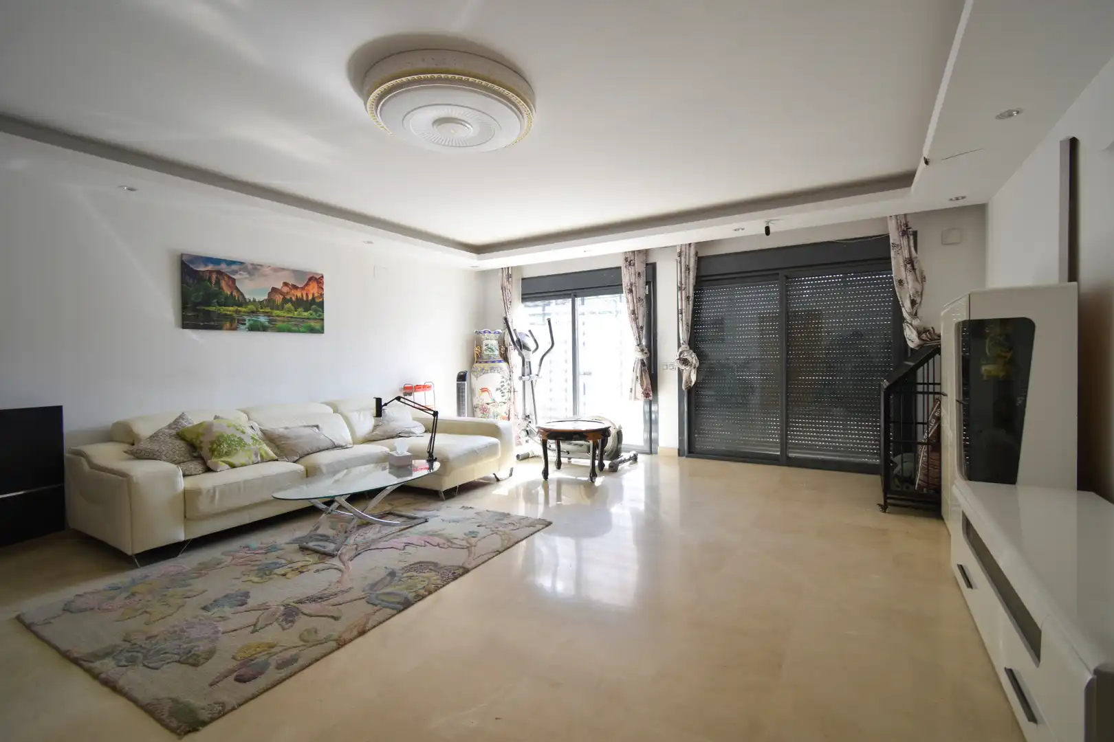 Sala d'estar de Casa adosada en venda en Sevilla amb Aire condicionat, Calefacció i Terrassa