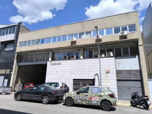 Nave industrial en Alquiler en BON PASTOR en El Bon Pastor
