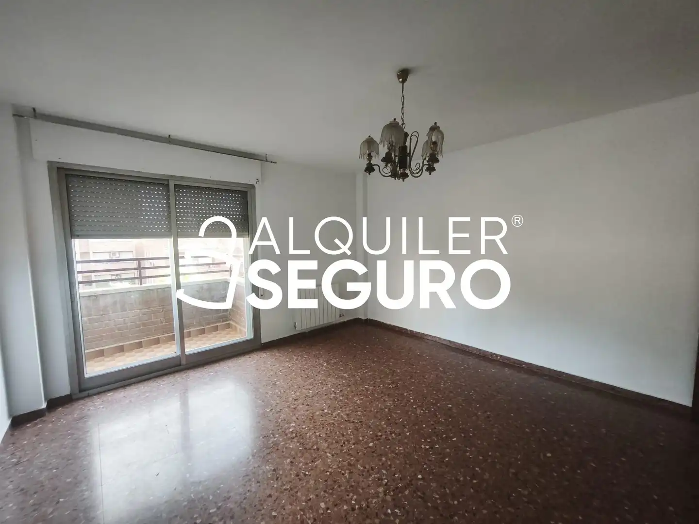 Bedroom of Flat for rent in Zaragoza  with Heating, Terrace and Storage room