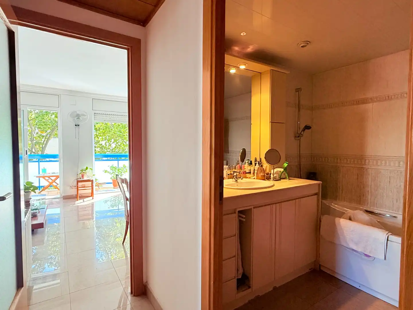 Baño de Piso en venta en Montigalà - Sant Crist