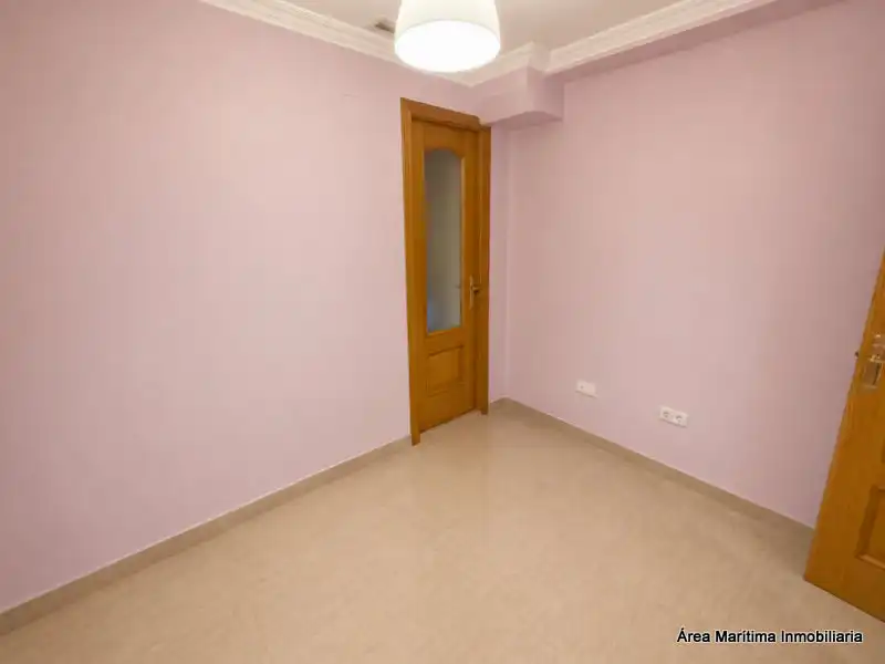 Habitación de Piso de alquiler en Valencia con Aire acondicionado, Calefacción y Horno