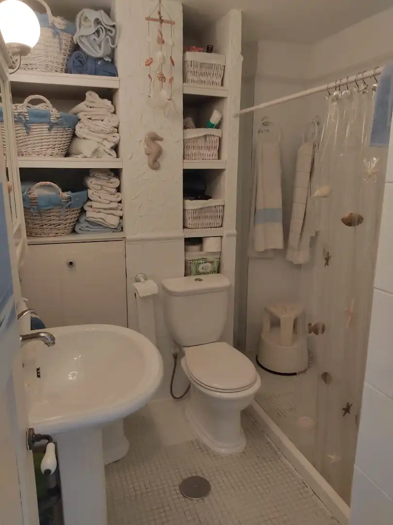 Baño de Ático en venta en La Manga del Mar Menor con Aire acondicionado, Terraza y Piscina comunitaria