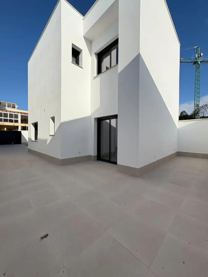 Terrassa de Casa o xalet en venda en Almoradí amb Aire condicionat, Calefacció i Jardí privat