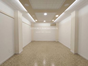 Locale commerciale in affitto a SABADELL
