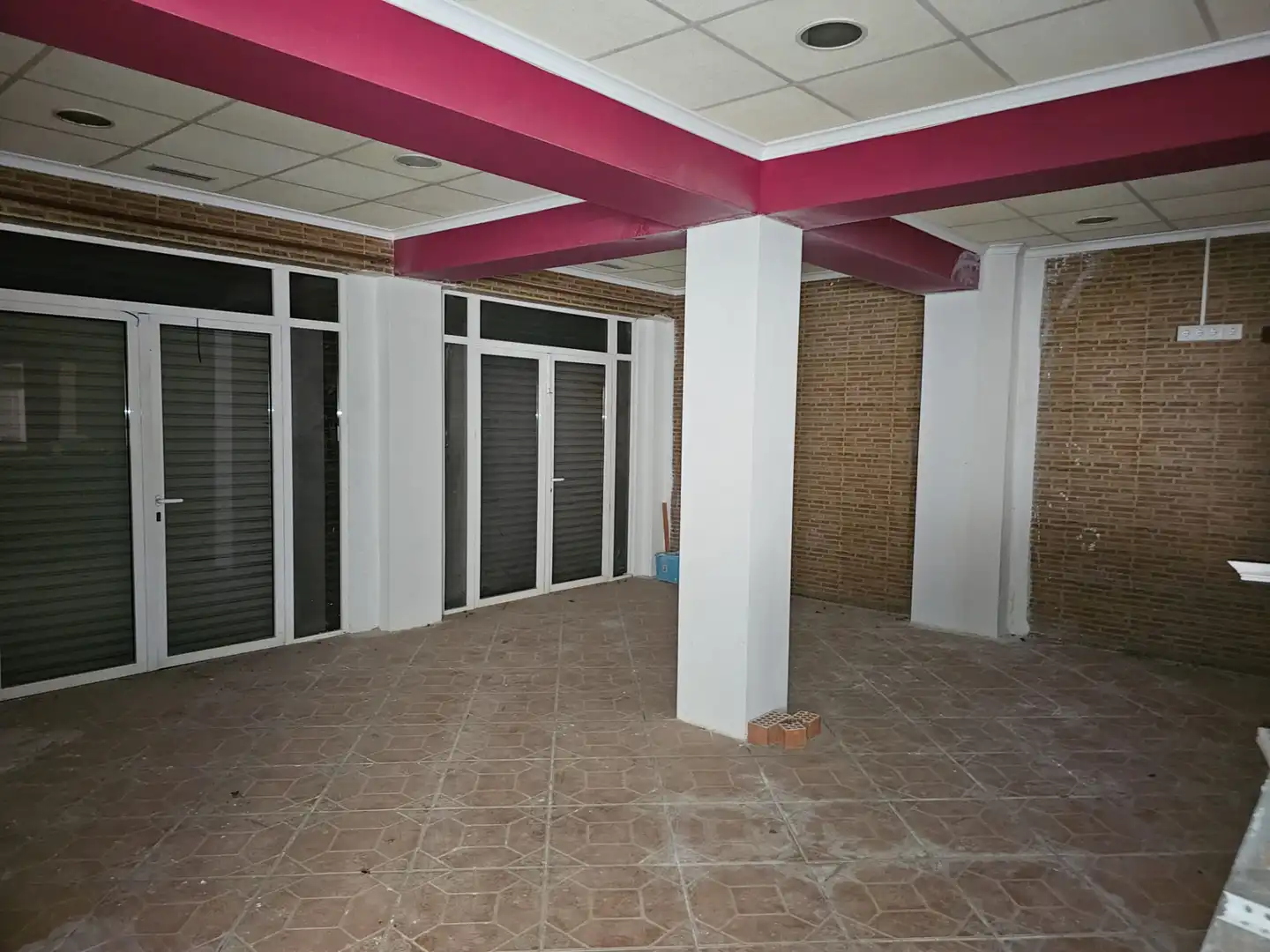Business premises for sale in Calle Campoamor, imagen 9