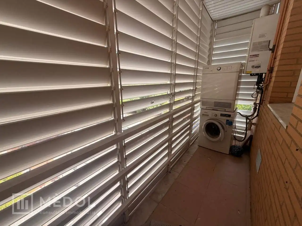 Appartamento con terrazza in affitto a Calle Carles Riba, imagen 6