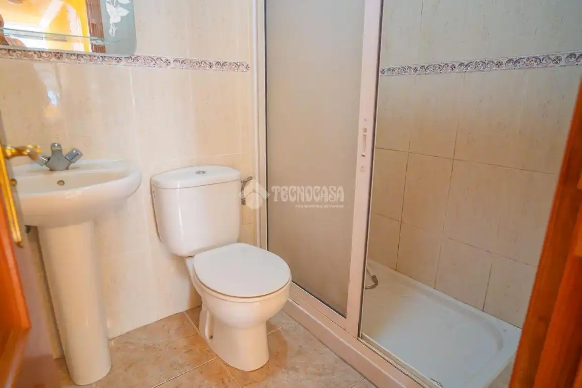 Badezimmer von Wohnung zum Verkauf in Garachico mit Abstellraum