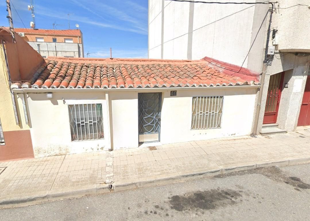 Exterior view of House or chalet for sale in Salamanca Capital