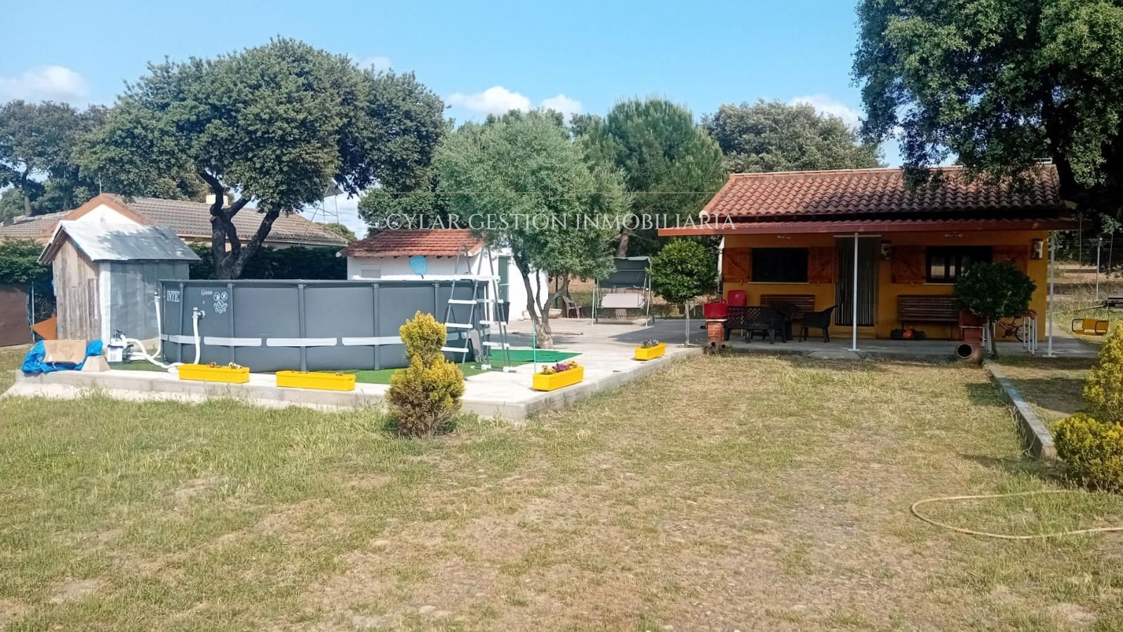 Garden of Land for sale in Calvarrasa de Arriba