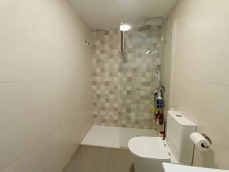 Bathroom of Flat for sale in Casc Antic - Nou Cambrils