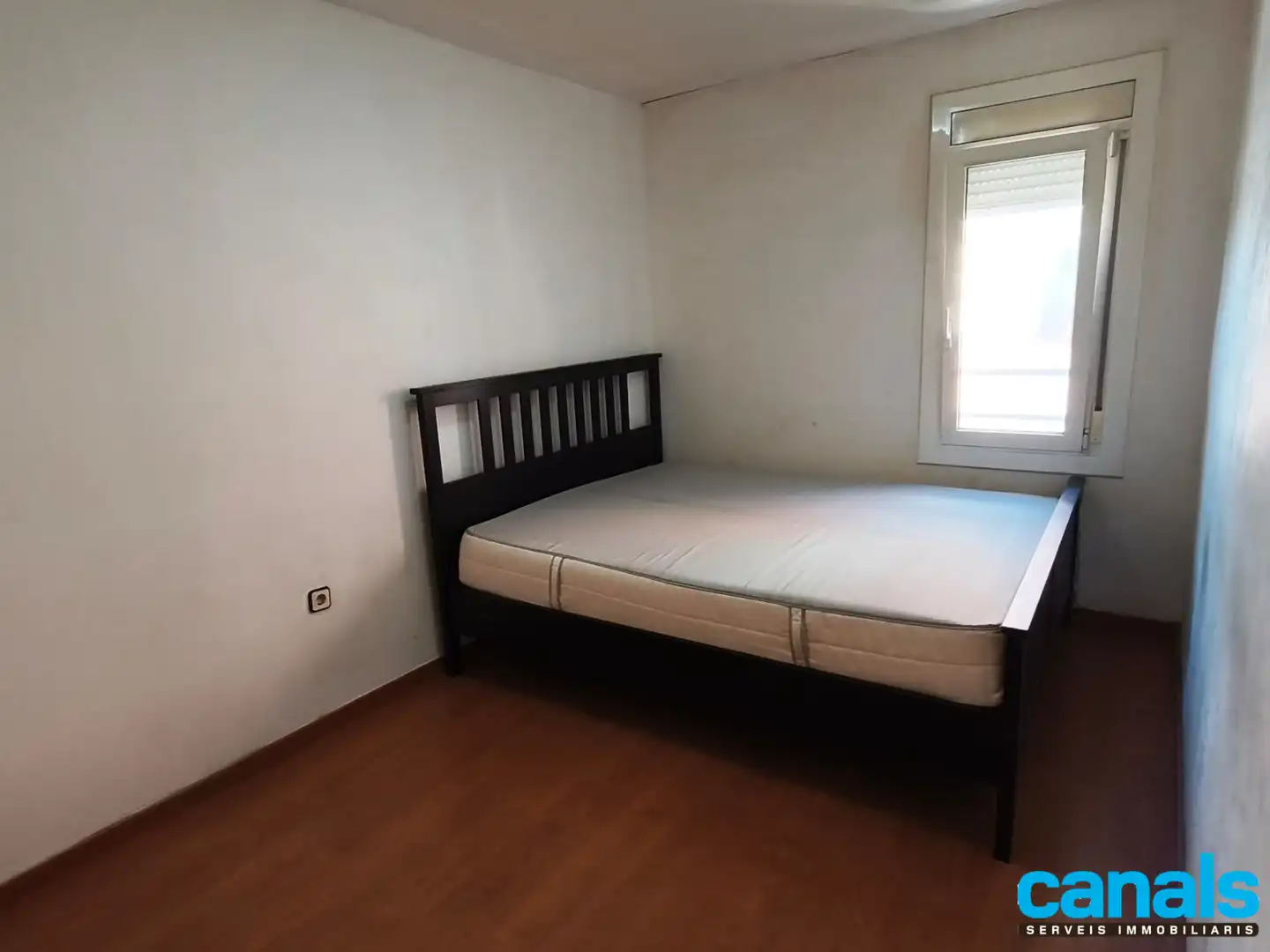 Habitación de Piso en venta en Cerdanyola del Vallès con Aire acondicionado, Parquet y Horno
