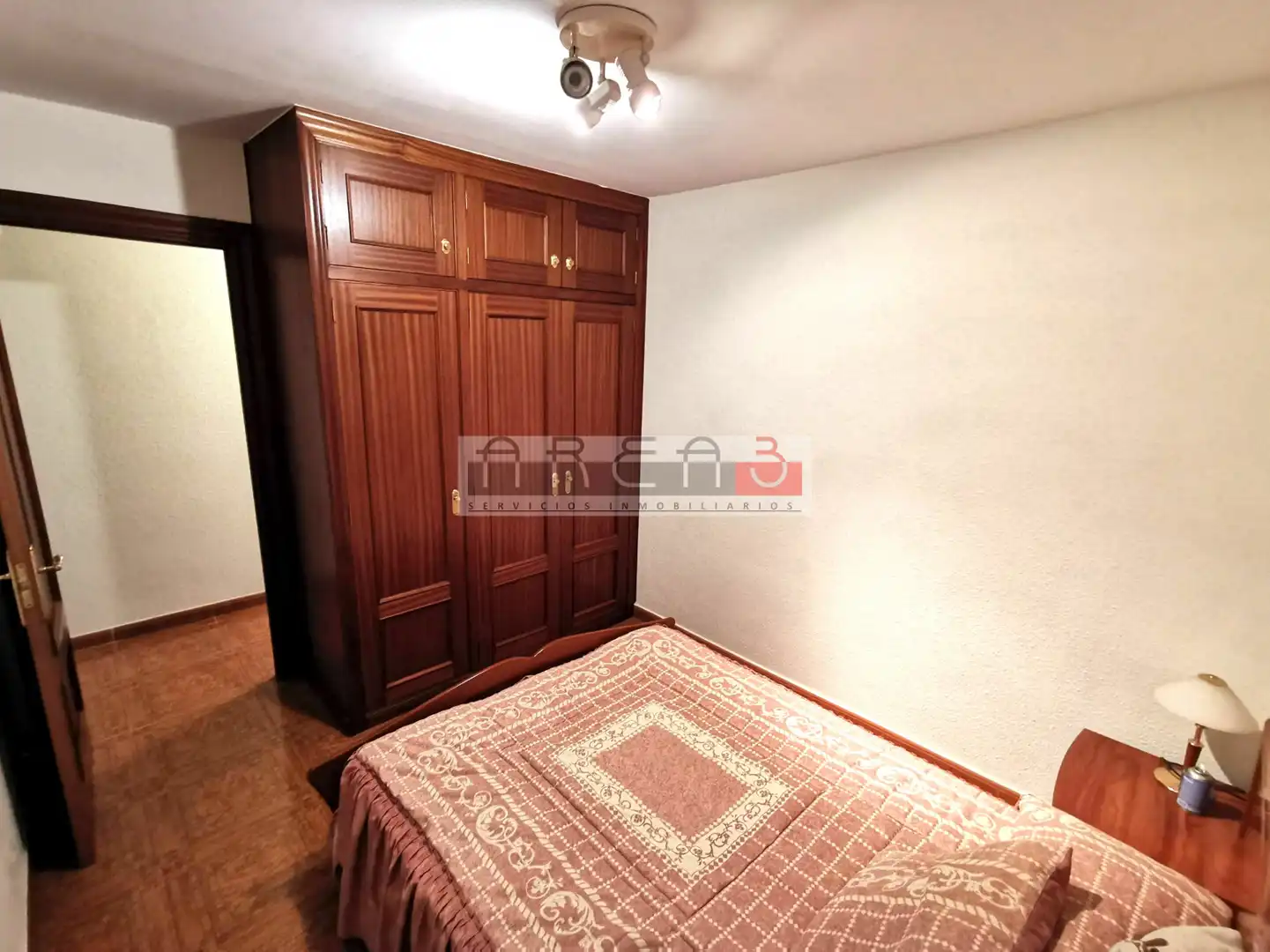 Casa adosada en venta en Isequilla - BARRIO ISEQUILLA, 9, Liendo