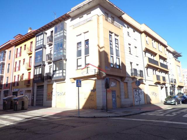 Local comercial en Venta en GONZÁLEZ DE LAMA en San Mamés - La Palomera