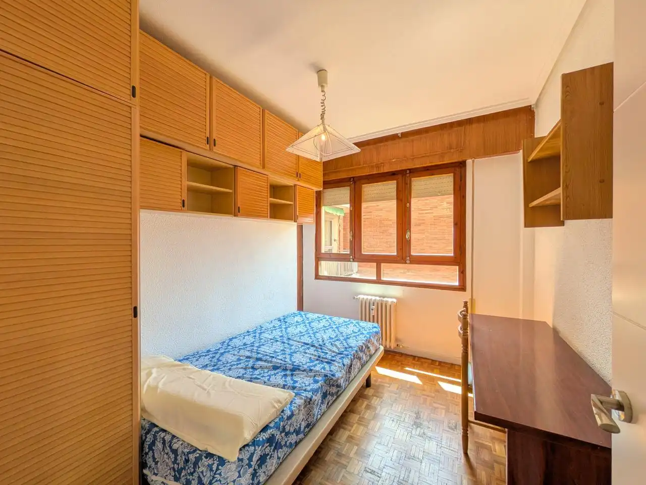 Wohnung zur Miete in Avenida de España, Hospital