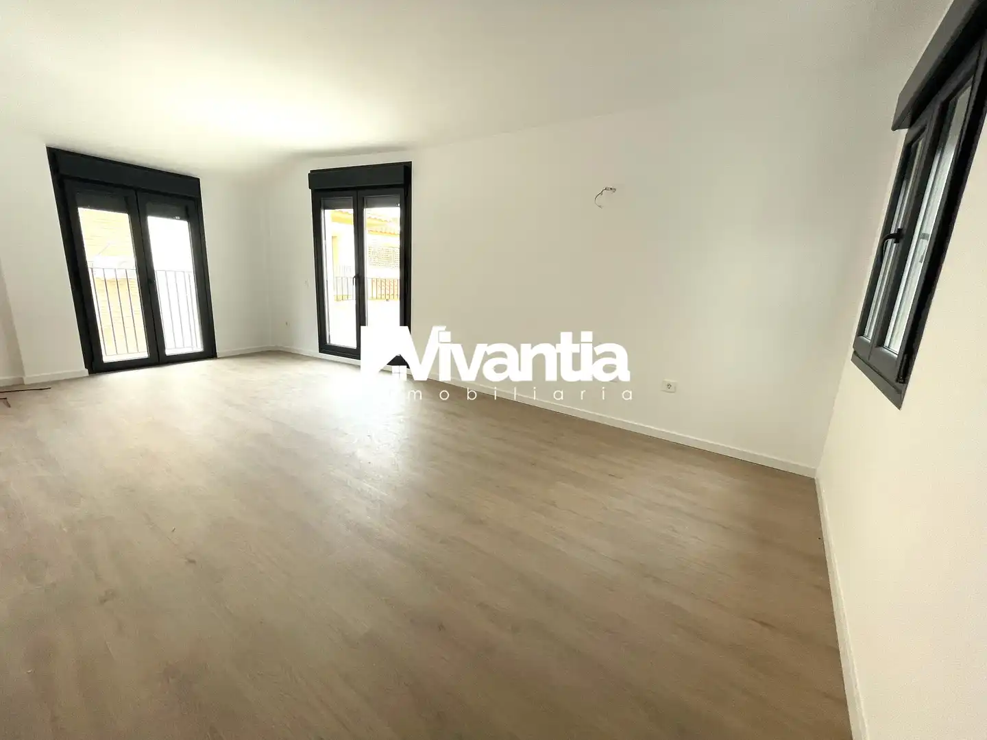 Living room of Flat for sale in Lorca  with Parquet flooring and Terrace