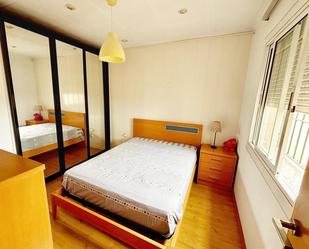 Dormitori de Àtic de lloguer en L'Hospitalet de Llobregat amb Parquet i Terrassa