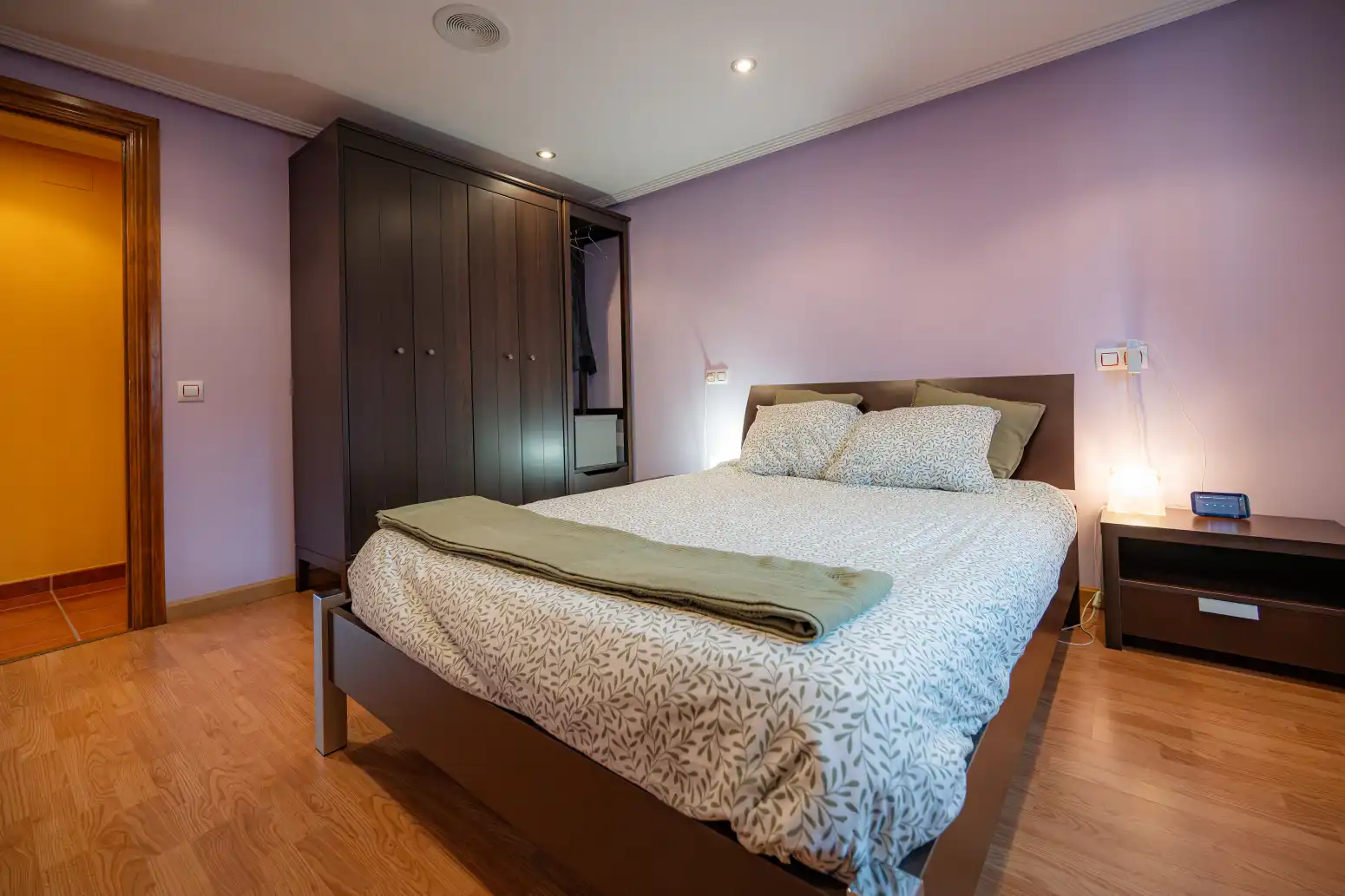 Habitación de Piso en venta en Gijón  con Calefacción, Jardín privado y Amueblado