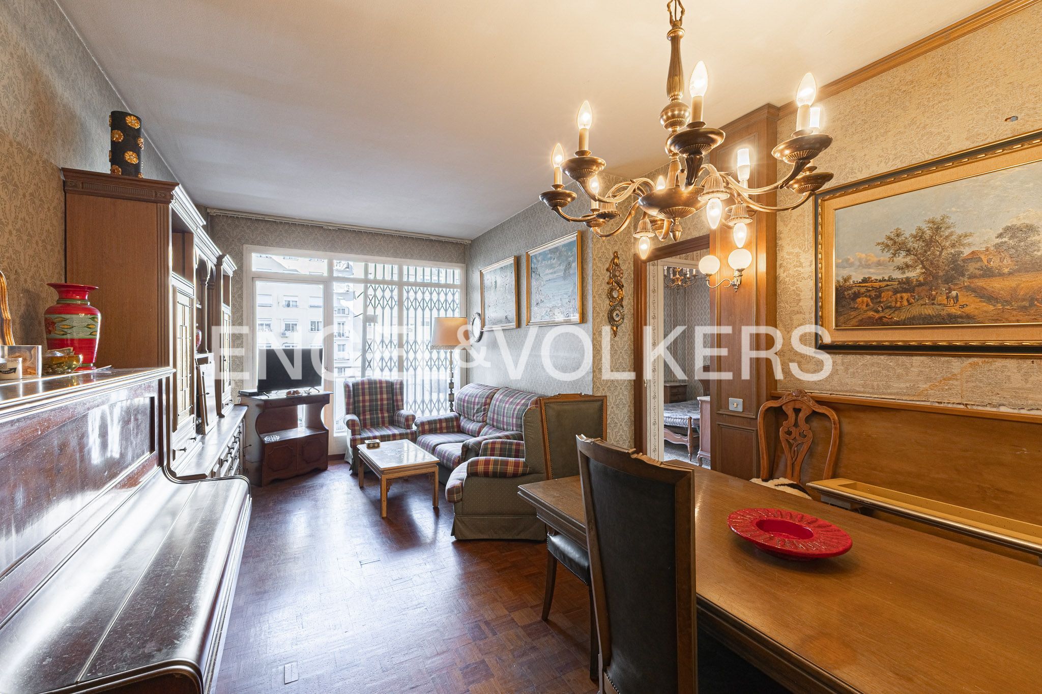 Vista exterior de Apartament en venda en  Barcelona Capital amb Calefacció, Parquet i Terrassa