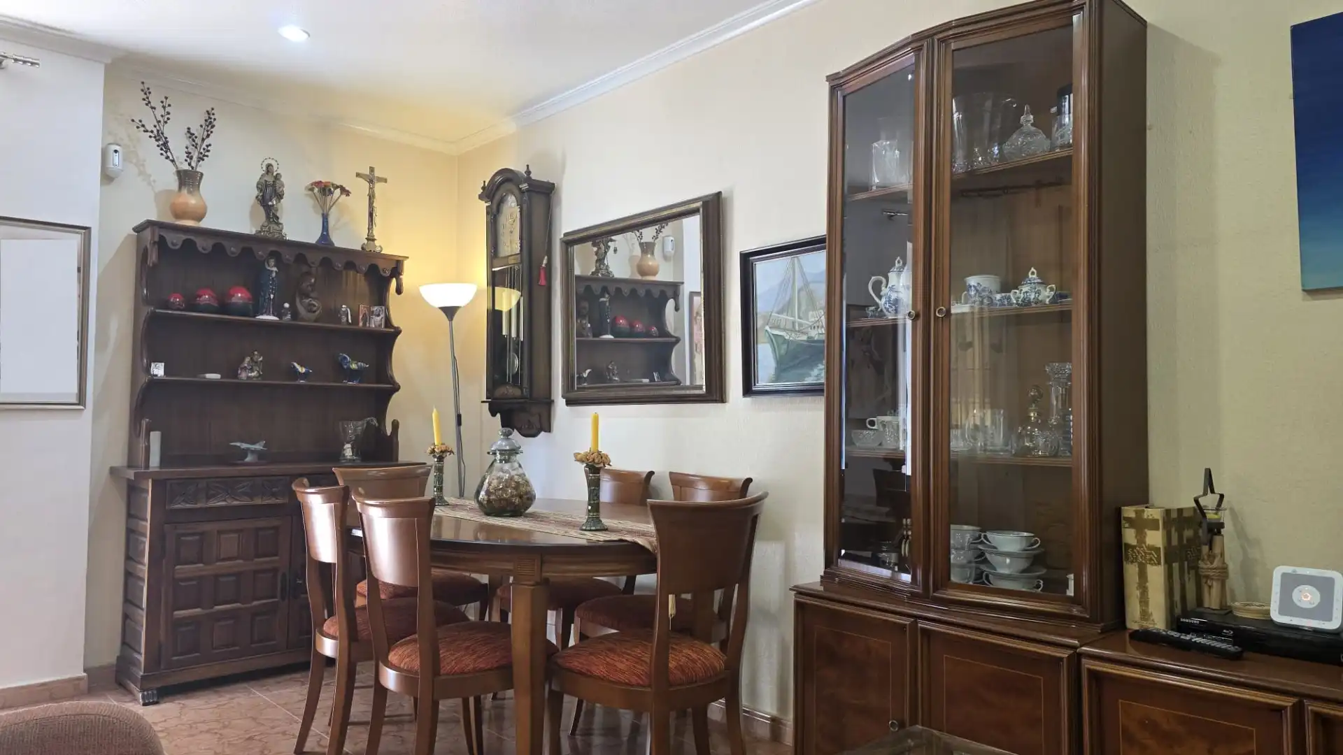 Esszimmer von Einfamilien-Reihenhaus zum Verkauf in San Javier mit Klimaanlage, Heizung und Privatgarten