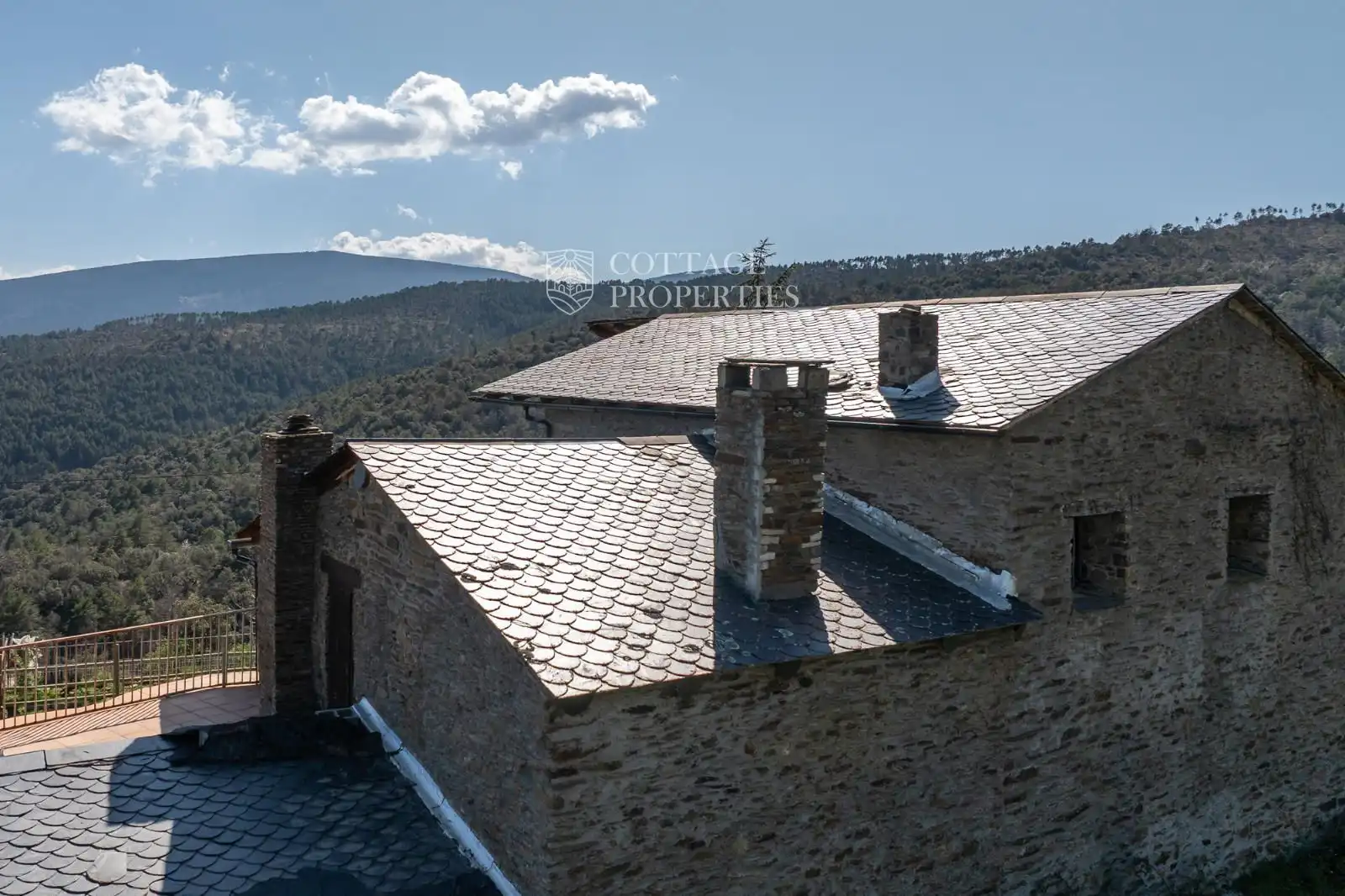 Exterior view of Country homes for sale in Montferrer i Castellbò  with Heating and Terrace