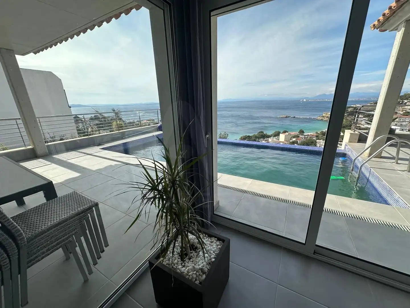 House with pool for sale in Almadrava - Canyelles - Puig-Rom, imagen 10