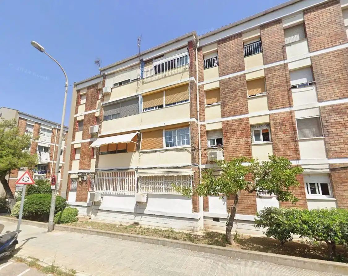 Flat for sale in Camps Blancs