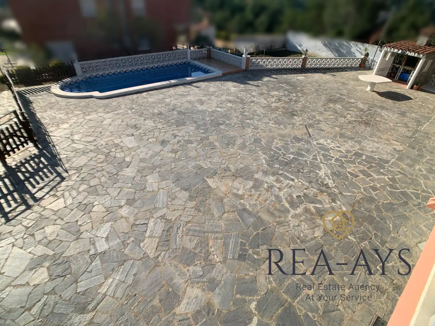 Piscina de Casa o chalet en venta en Vallirana con Jardín privado, Terraza y Trastero