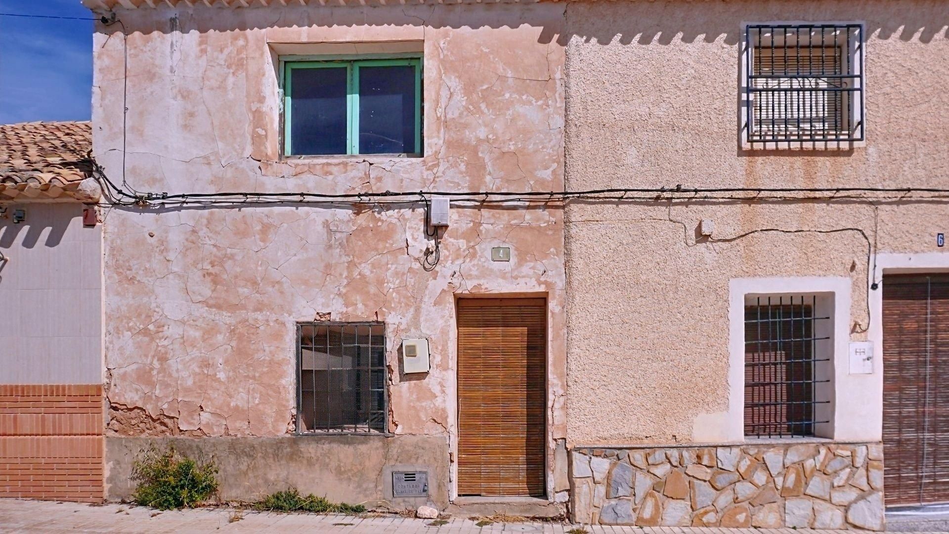 Exterior view of Single-family semi-detached for sale in Yecla  with Terrace