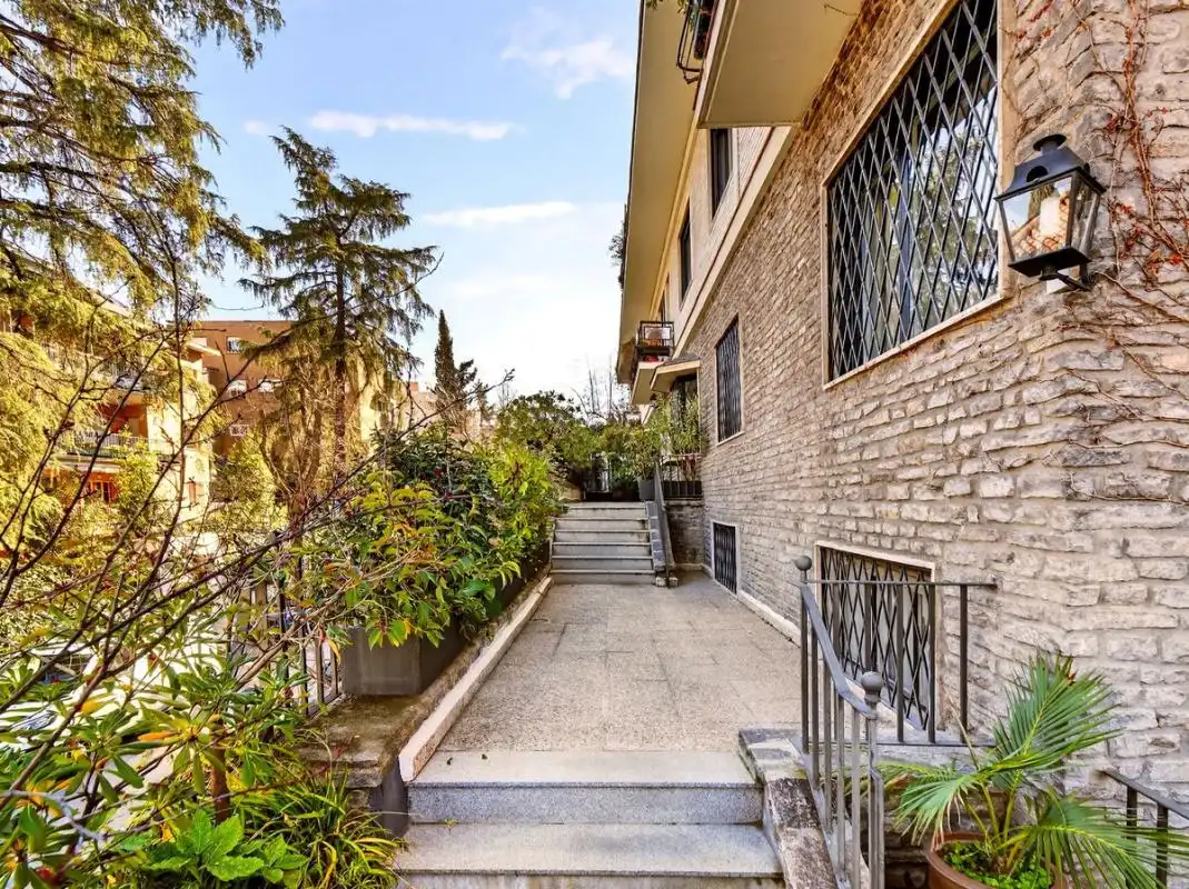 Flat with terrace for sale in C. Luis Muriel, imagen 65