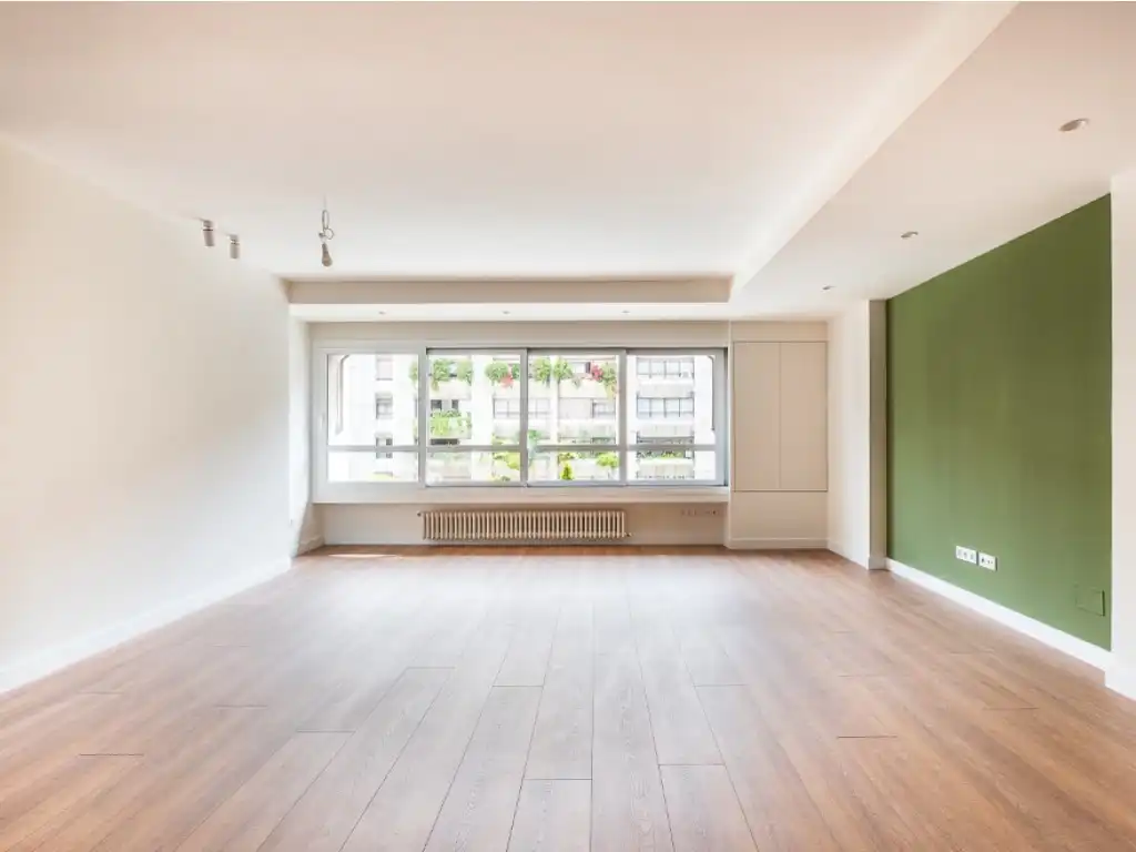 Sala d'estar de Pis en venda en Madrid