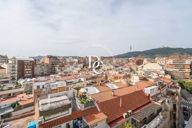 Ático en Alquiler en Carrer de Balmes en Sant Gervasi i la Bonanova