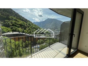 Flat with balcony for sale in Les Escaldes