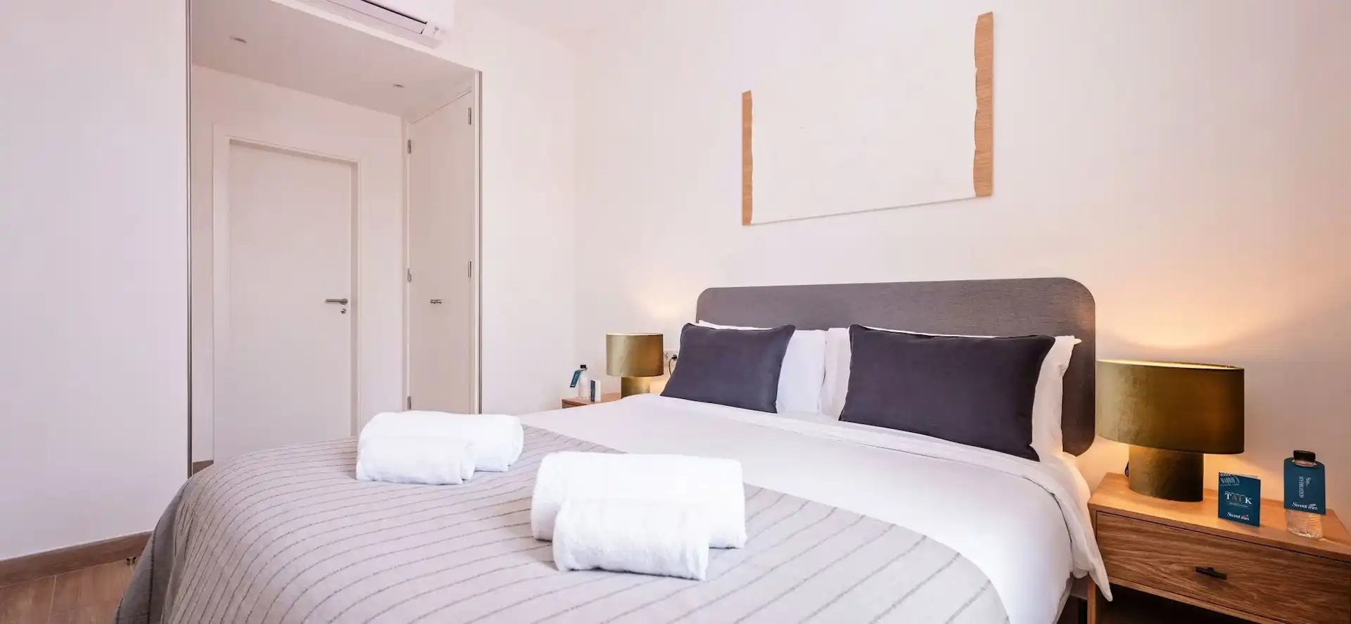 Schlafzimmer von Wohnung zur Miete in Barcelona mit Klimaanlage, Heizung und Möbliert