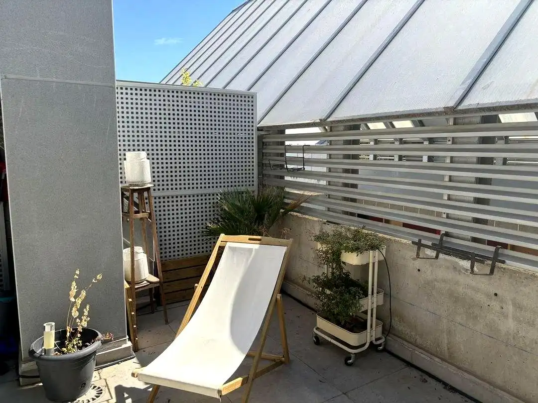 Terrace of Flat for rent in Madrid  with Air Conditioner, Terrace and Furnished