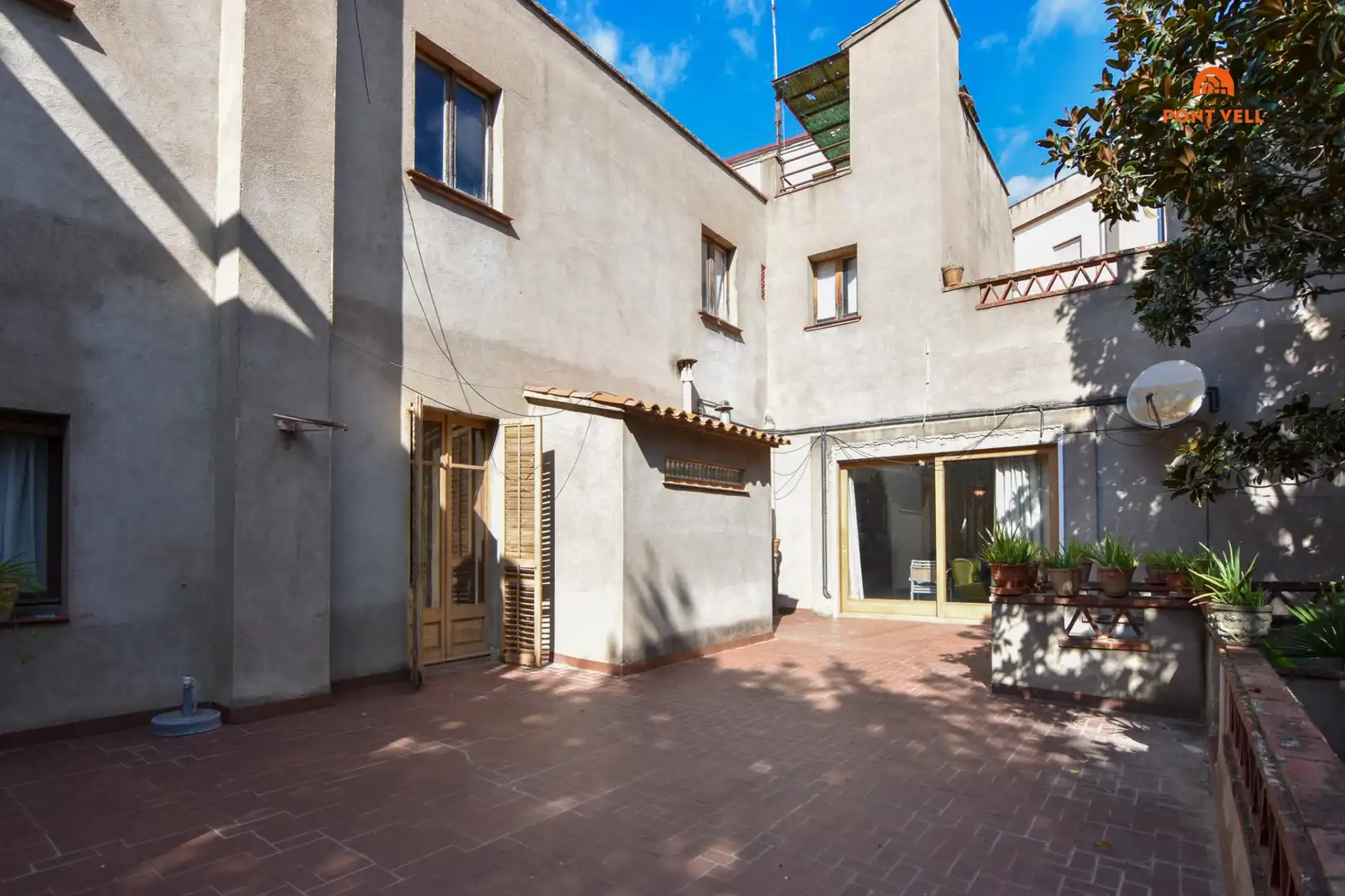 Casa rústica con terraza en venta en La Bisbal d'Empordà, imagen 6