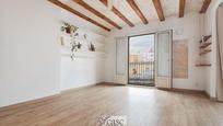 Bedroom of Flat for sale in  Barcelona Capital  with Balcony