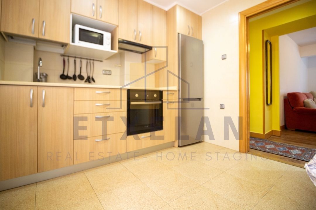 Kitchen of Flat for sale in Berriz  with Heating, Furnished and Balcony