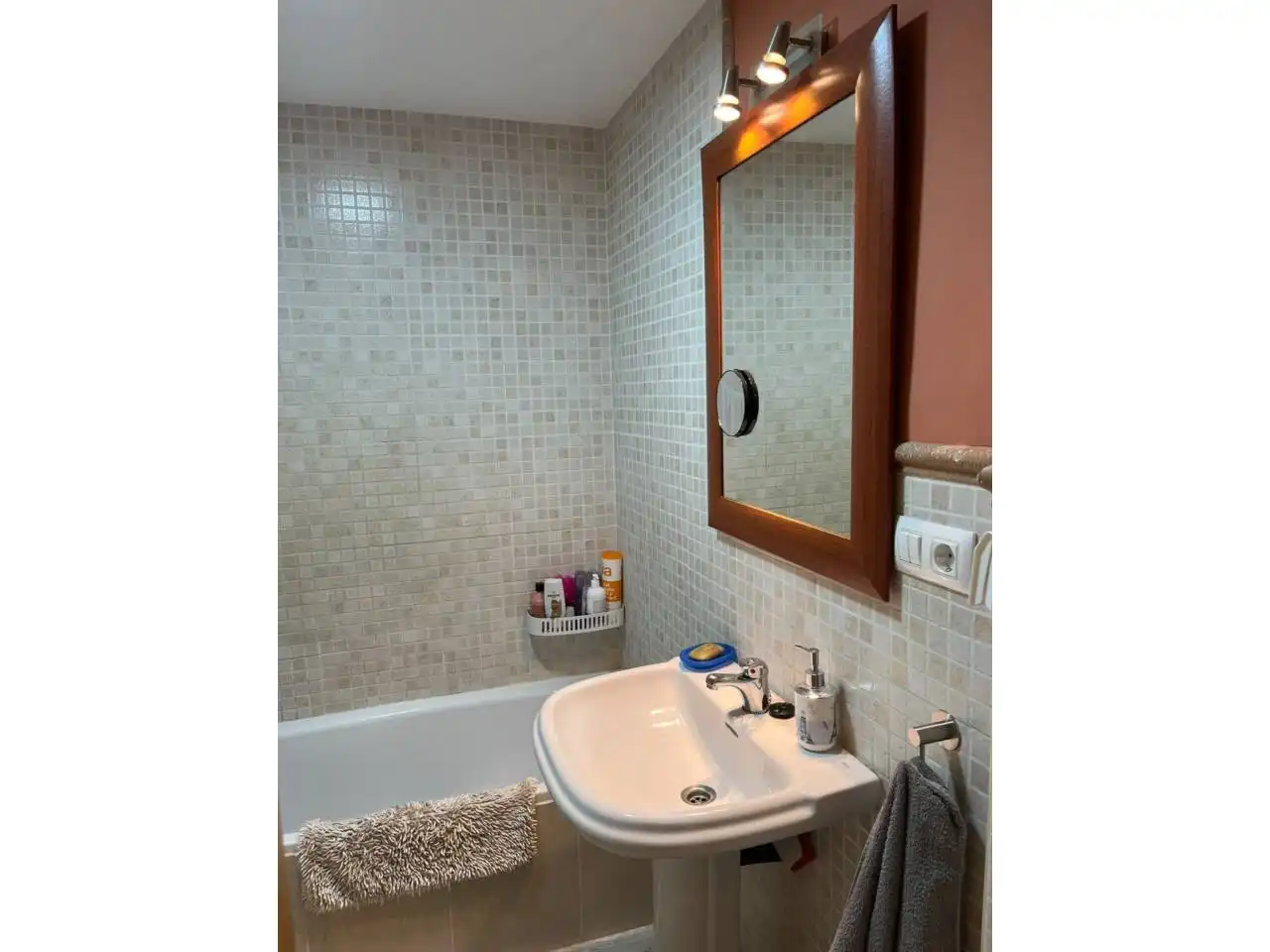Apartament amb piscina en venda a Calle Clara Camdamor, imagen 18