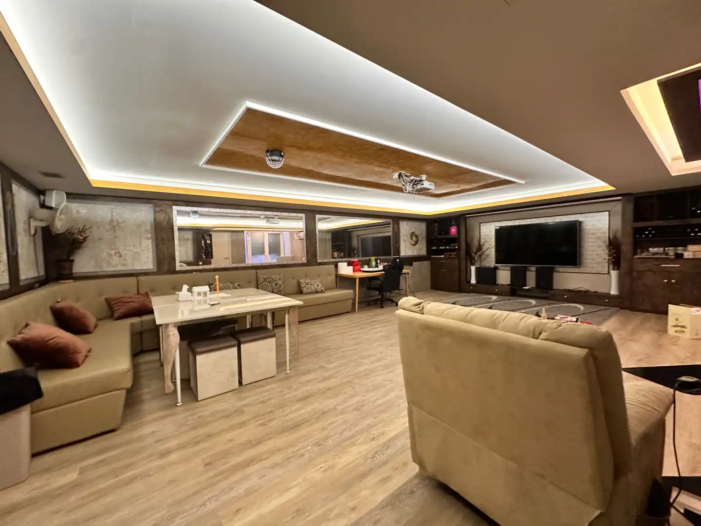 Sala de estar de Casa o chalet en venta en Adeje con Aire acondicionado, Jardín privado y Terraza